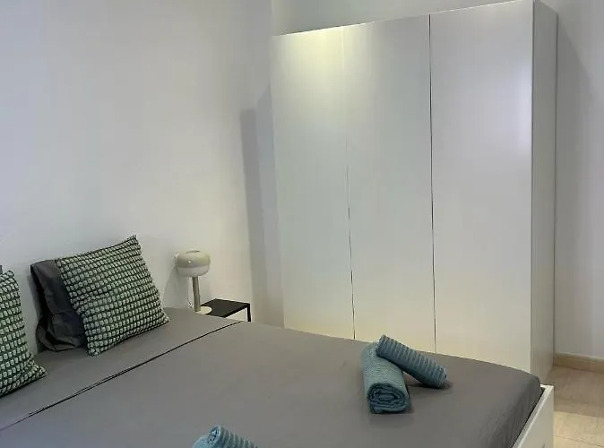 Gaudi شقة