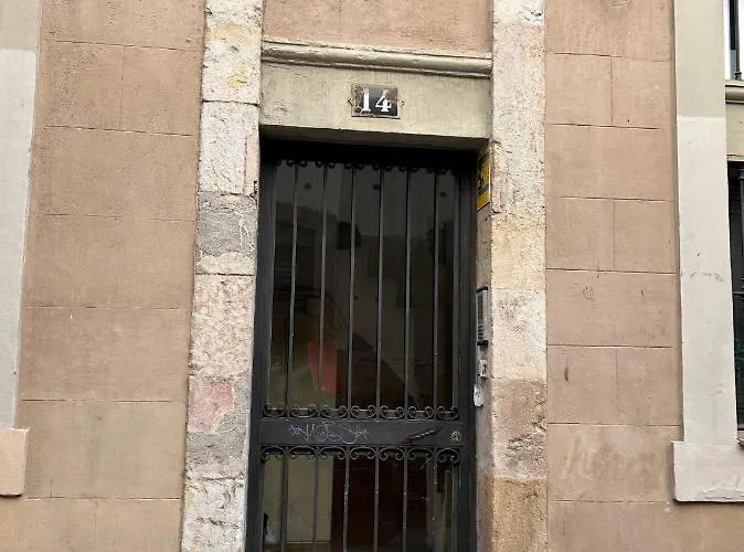 Gaudi برشلونة